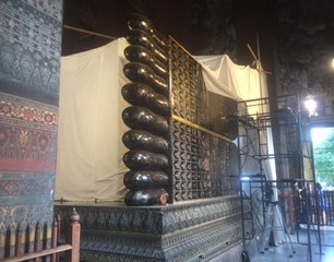 wat-pho-reclining-buddha-feet